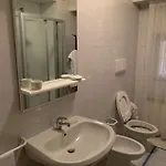 Отель Elena